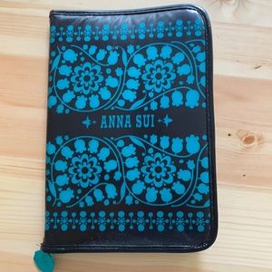 ANNA SUI stationary folder